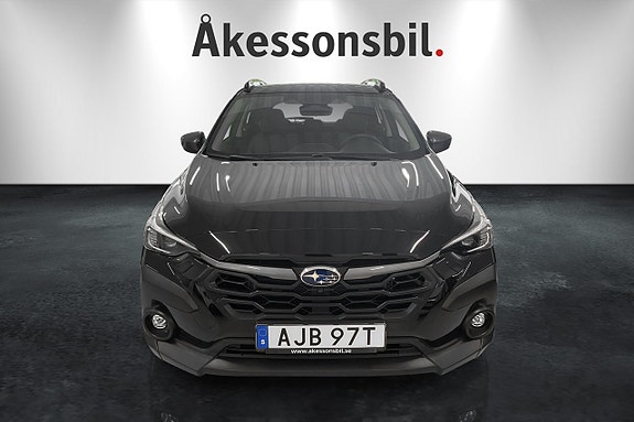 Subaru Crosstrek 2 of 5