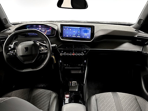 Peugeot 2008 6 of 19