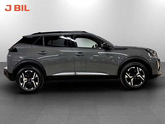 Peugeot 2008 17 of 19
