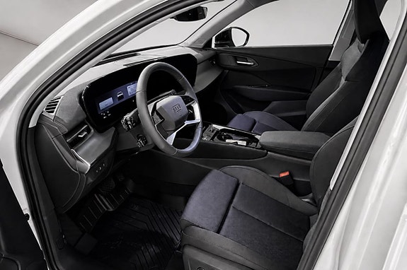 Audi Q3 6 of 8