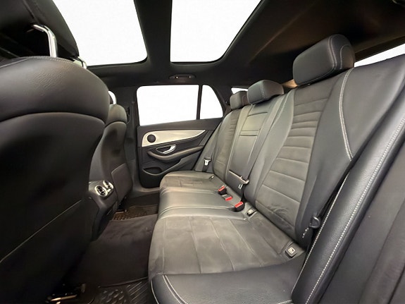 Mercedes-Benz E220 d 14 of 30
