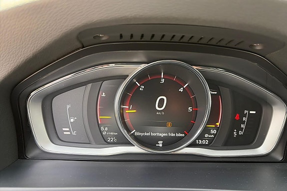 Volvo V60 Cross Country 14 of 15