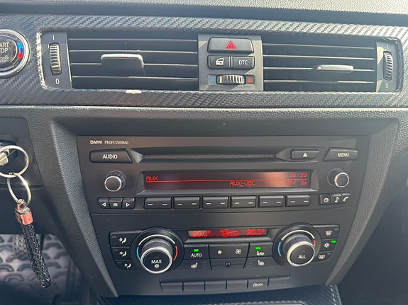 BMW 320d 8 of 9