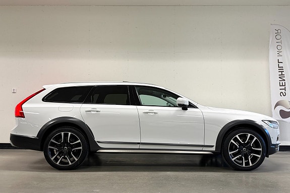 Volvo V90 Cross Country 5 of 5