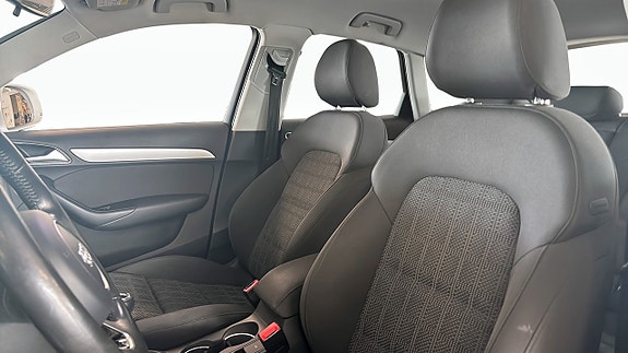 Audi Q3 8 of 16