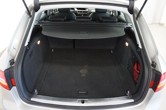 Audi A4 12 of 15