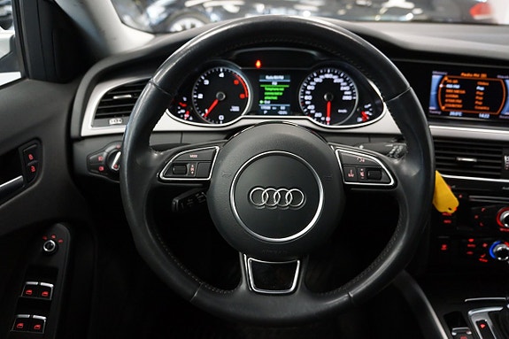 Audi A4 9 of 15