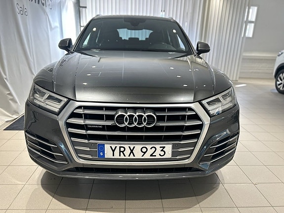 Audi Q5 3 of 21