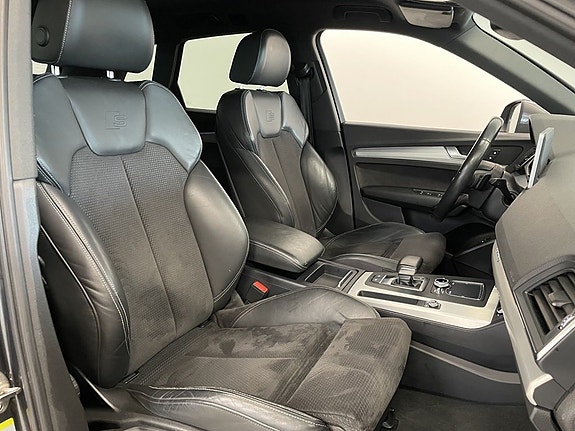 Audi Q5 16 of 23