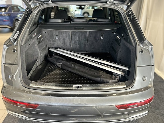 Audi Q5 8 of 21