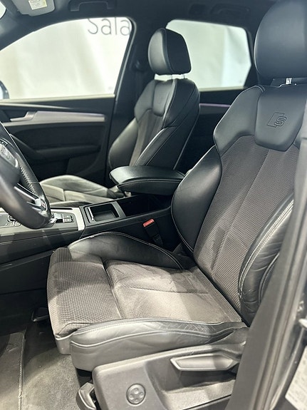 Audi Q5 13 of 21