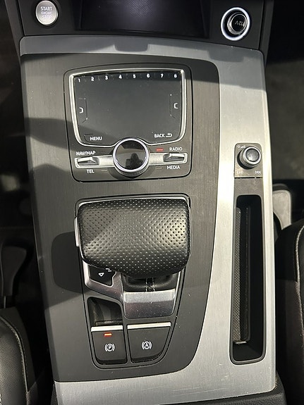 Audi Q5 15 of 21