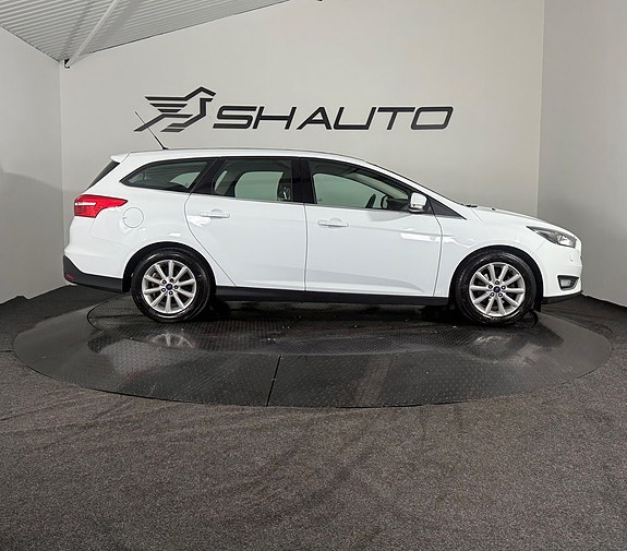 Ford Focus 4 of 15