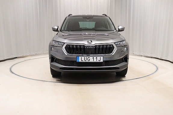 Skoda Karoq 2 of 5