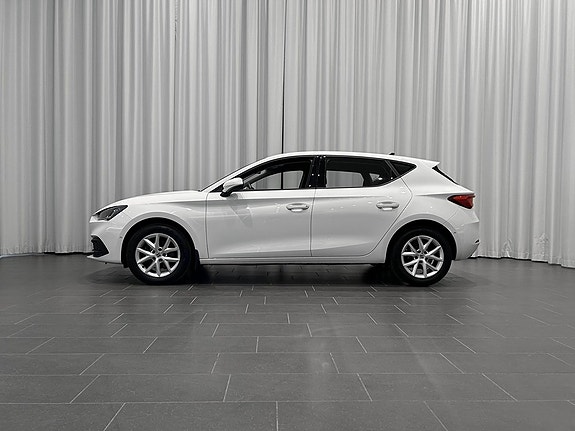 Seat Leon 2 of 5