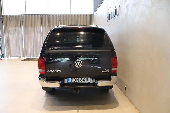 Volkswagen Amarok 5 of 5
