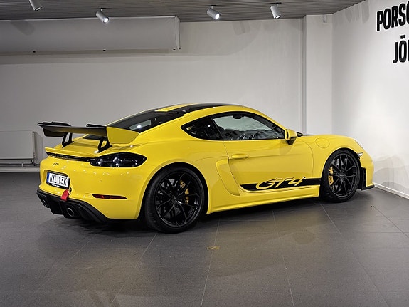 Porsche 718 5 of 5