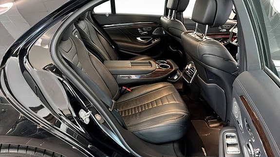 Mercedes-Benz S400 d 5 of 5