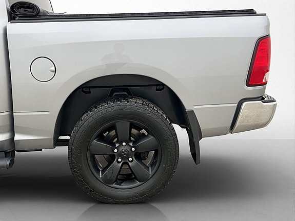 Dodge RAM 1500 30 of 30