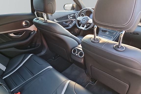 Mercedes-Benz C63 8 of 11