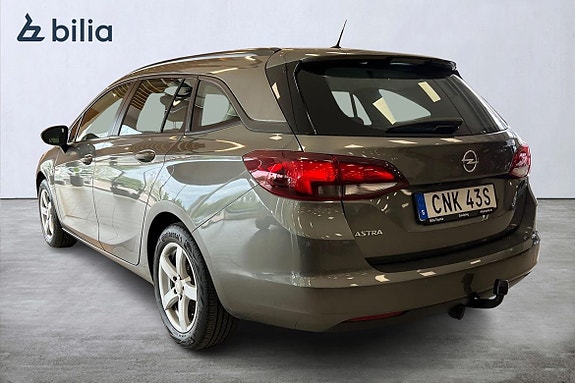 Opel Astra 2 of 5