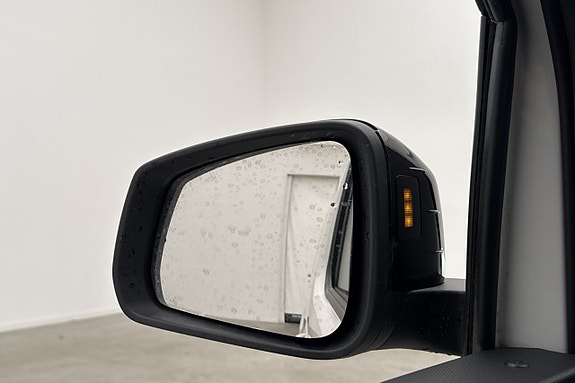 Volkswagen Caddy 10 of 30