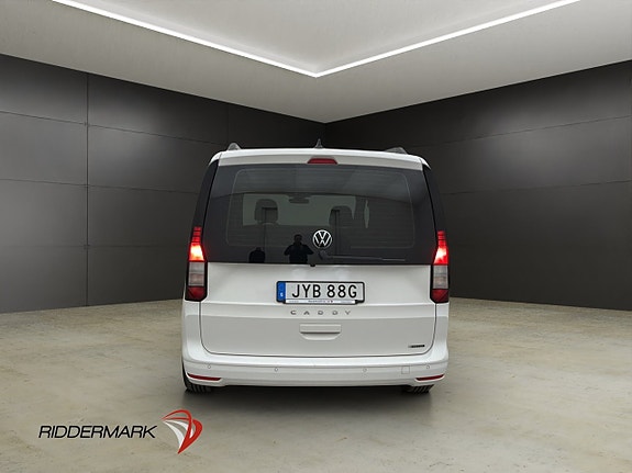 Volkswagen Caddy 8 of 30