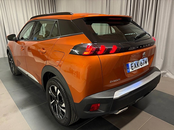Peugeot 2008 3 of 5