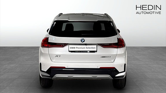 BMW X1 7 of 12