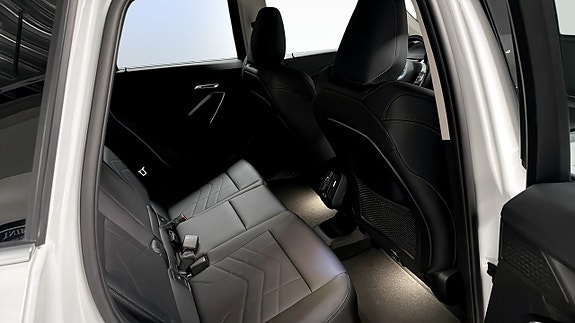 BMW X1 5 of 5