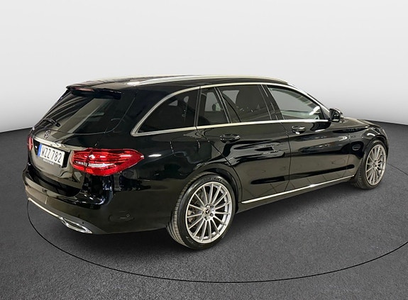 Mercedes-Benz C200 d 5 of 5