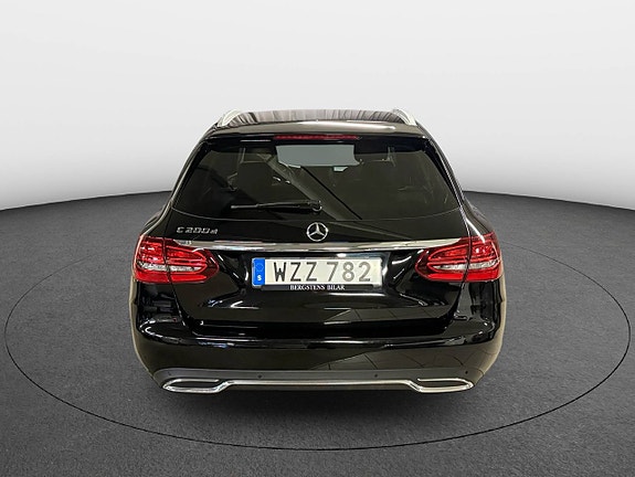 Mercedes-Benz C200 d 4 of 5