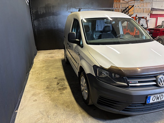 Volkswagen Caddy 4 of 5