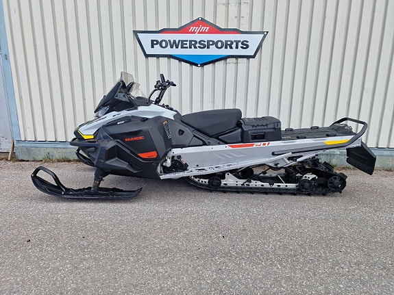 Ski-Doo Skandic Sport 600 efi -21