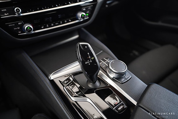 BMW 520d 13 of 20
