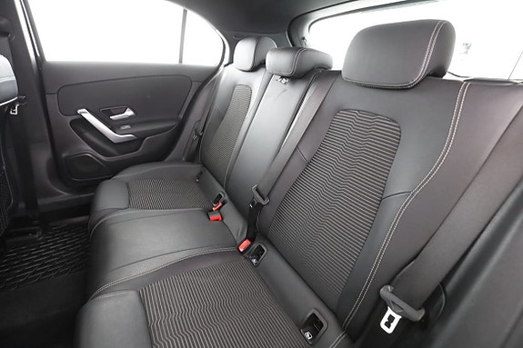 Mercedes-Benz A200 15 of 30
