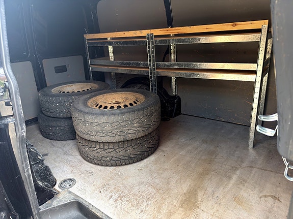 Volkswagen Transporter 18 of 25