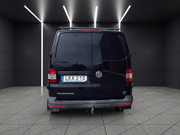 Volkswagen Transporter 4 of 5