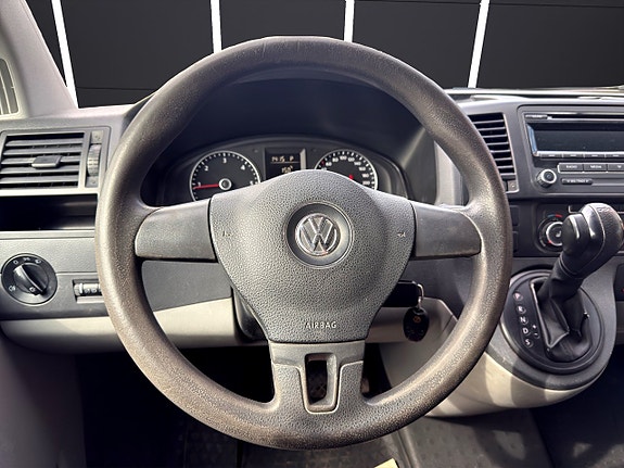Volkswagen Transporter 19 of 25