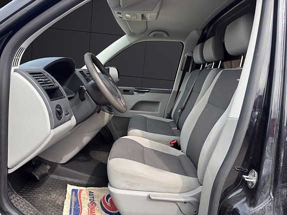 Volkswagen Transporter 16 of 25
