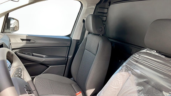 Volkswagen Caddy 8 of 12