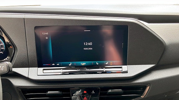 Volkswagen Caddy 9 of 12