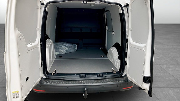 Volkswagen Caddy 12 of 12