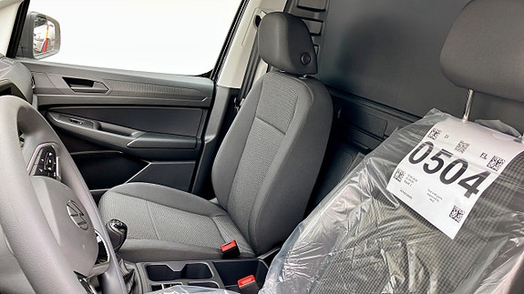 Volkswagen Caddy 8 of 12