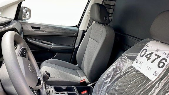 Volkswagen Caddy 8 of 12