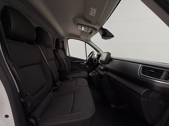 Renault Trafic 16 of 30