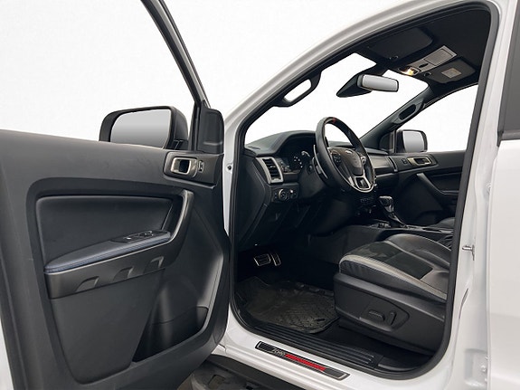 Ford Ranger Raptor 14 of 30