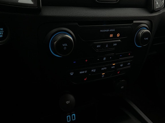 Ford Ranger Raptor 26 of 30