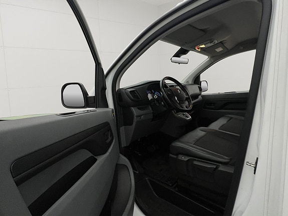 Citroen E-Jumpy 9 of 30