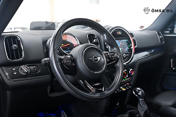 MINI Countryman Cooper SE 9 of 20